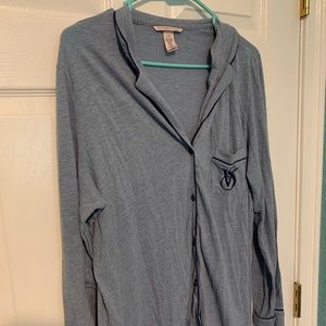 VICTORIA'S SECRET SLEEP SHIRT LARGE